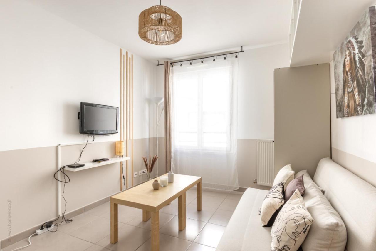Sweet Studio By Plaza Apartment เชสซี ภายนอก รูปภาพ